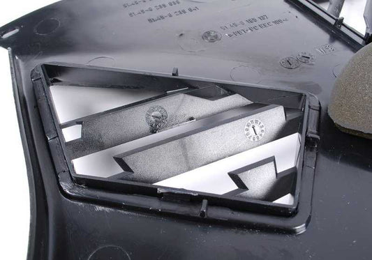 Cubierta del mecanismo del pedal OEM 51457003326 para BMW E38. Original BMW.