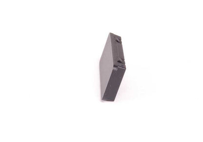 Tapa embellecedora OEM 64228385142 para BMW E90, E90N, E91, E91N, E92, E92N, E93, E93N, E60, E60N, E61, E61N, E53 y MINI R50, R52, R53. Original BMW y MINI. Ideal para cubrir huecos interiores.