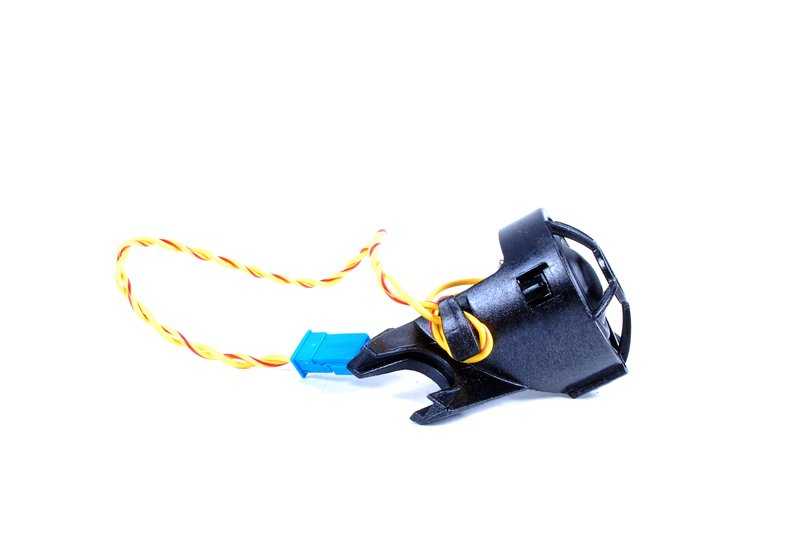 Akuter HiFi -Sprecher OEM 65138368236 für BMW E46. Original BMW Stück.