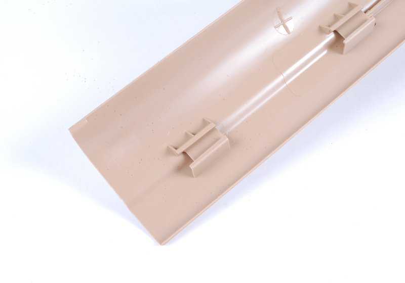 OMPEREO ECTORNO INTERNO OEM 51478227524 per BMW E46 (316i). Colore beige leggero. BMW originale.