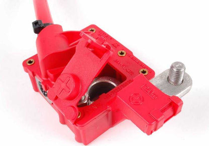 Câble de batterie positif OEM 61129217031 pour BMW E82, E88, E90, E91, E92, E84. BMW d'origine.