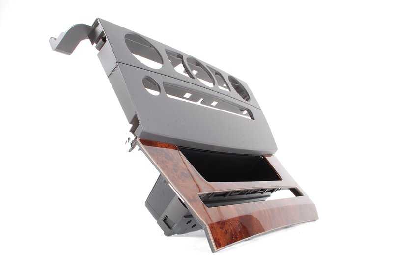 Embellecedor de salpicadero madera álamo OEM 51456951026 para BMW E60 y E61. Original BMW.