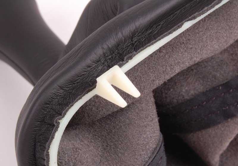 Leather change knob with 5 -speed Embelector OEM 25112225873 for BMW E30. Original BMW.