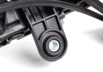 Extractor del cinturón de seguridad izquierdo OEM 72119148511 para BMW Serie 3 E92 (316i, 320d, 320d xDrive, 320i). Compatible con motores N43, N47, N46T. Original BMW.