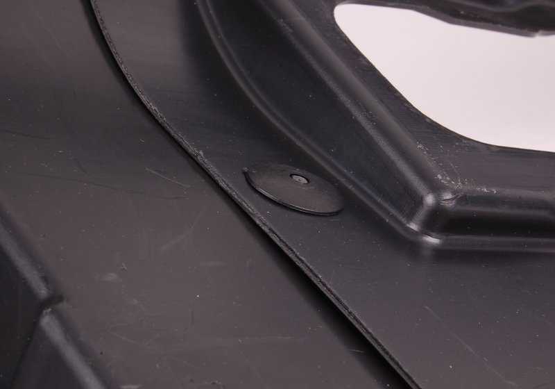 Lower Right Cover OEM 51718045400 for BMW E92 and E93 335i (with and without xDrive). Original BMW pieces.