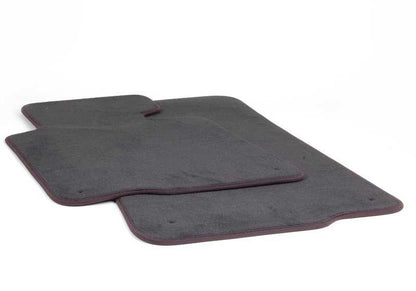 Juego de alfombrillas de velours antracita OEM 51477007313 para BMW Serie 3 E46 Convertible (11/1998 - 08/2006). Original BMW.