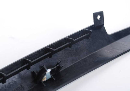 Moldura aluminio consola central derecha OEM 51166969542 para BMW E70, E70N, E71, E72. Pieza original BMW.