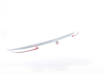 Alerón trasero M imprimado OEM 51628049268 para BMW F10, F10N. Mejora aerodinámica y estilo deportivo. Original BMW.