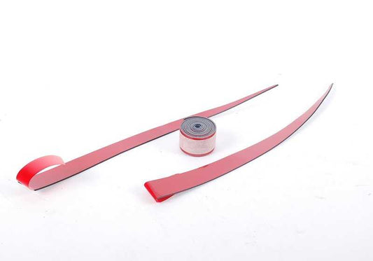 OEM -Klebeband 51628049269 für die BMW 5 F10- und F10N -Serie. Ideal, um den M. Original BMW Heckflügel zu reparieren.