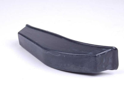 Silentblock di gomma OEM 51119558125 per BMW 114, 1502, 1600, 1602 {tutti i modelli: 114.1502.1600.1600ti, 1602}. BMW originale BMW. Ideale per il paraurti anteriore e posteriore.