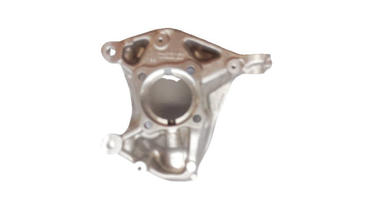 Soporte de rueda delantero izquierdo con corrección de caída OEM 31216859113 para BMW i3 (I01) 60Ah, 94Ah y 120Ah, con y sin Rex. Modelos compatibles: I01 1Z21, 1Z22, 1Z41, 1Z42, 1Z61, 1Z62, 8P21, 8P22, 8P41, 8P42. Original BMW.