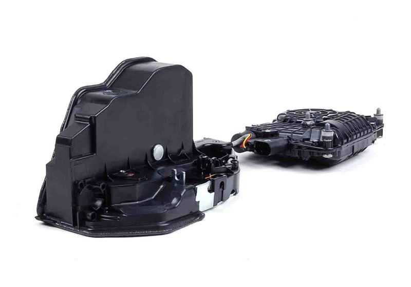 Cerradura de puerta derecha OEM 51215A36E84 para BMW X5 E70 (todos los modelos: 3.0d, 3.0sd, 3.0si, 4.8i, M, xDrive30d, xDrive35i, xDrive40d, xDrive40i, xDrive50i). Original BMW.