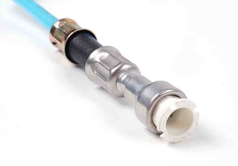 Tubo de combustible OEM 16112228839 para BMW Serie 5 (E39). Original BMW.