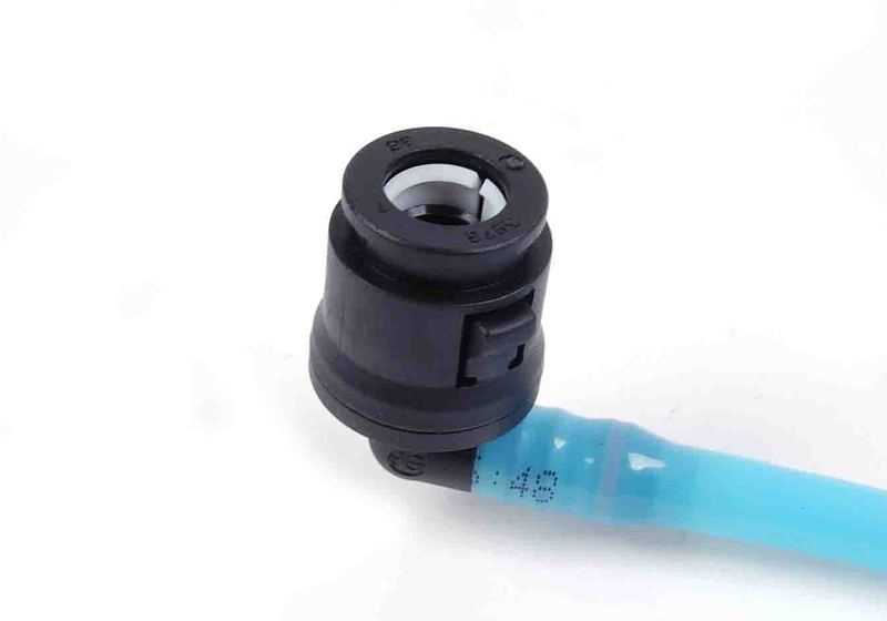 Tubo de combustible OEM 16112228839 para BMW Serie 5 (E39). Original BMW.