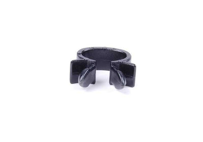 Leitungshalter per BMW E82, E87, E88, E39, E65, E66, E84, E89 (OEM 6113138727). BMW originale.