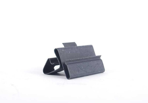 Clip de fijación OEM 51211928189 para BMW E34, E32. Original BMW.