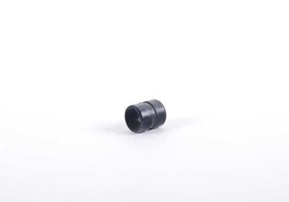 Casquillo OEM 51258116266 para BMW E12, E28, E34, E24, E23, E32. Pieza original BMW utilizada en la zona de la cerradura del maletero o de la tapa del depósito. Original BMW.