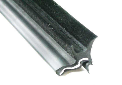 Burlete exterior de ventana derecha OEM 51211913058 para BMW E30. Original BMW.