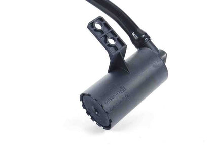 Tubería de ventilación del filtro de polvo OEM 16136762595 para BMW E63, E64. Original BMW.