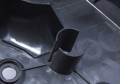Toma de admisión OEM 12311738266 para BMW E36, E34. Original BMW.