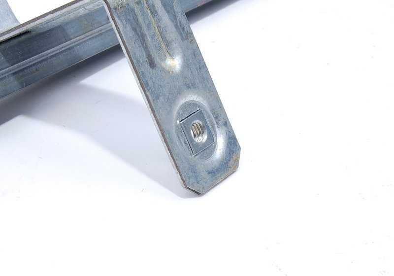 Guía de ventana delantera derecha OEM 51321945508 para BMW Serie 3 E30 (todos los modelos compatibles). Original BMW.
