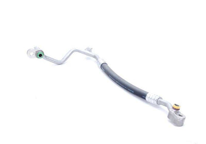 Tubería de alta presión del compresor al condensador OEM 64509181834 para BMW E60, E61, E63, E64. Compatible con modelos 540i y 550i. Repuesto original BMW.