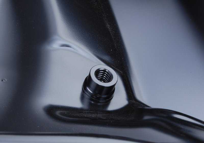 A-Säule direito externo para BMW 6 E63, E63N (OEM 41217120058). BMW original