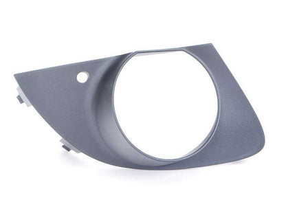 Tapacubos Right Faro Antiniebla OEM 51117142180 for BMW 7 E65 Series (730d, 730i, 740i, 745d, 750i, 760i). Compatible with models from 2003 to 2008. Original BMW.