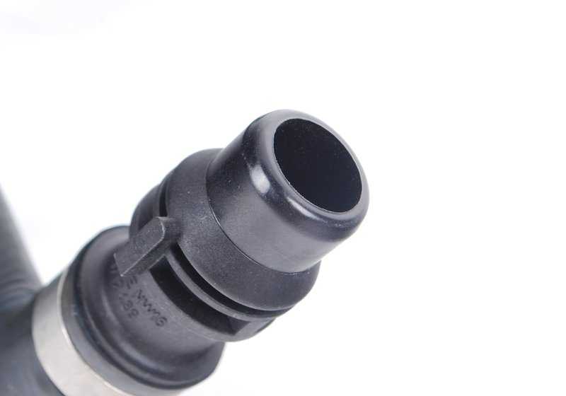 Kraftstoffrohr für BMW E60, E61, E63, E64 (OEM 17127521777). Original BMW.
