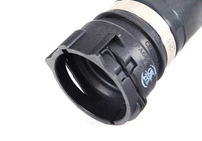 Kraftstoffrohr für BMW E60, E61, E63, E64 (OEM 17127521777). Original BMW.