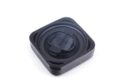 Play de preenchimento de óleo OEM 11127500568 para BMW E87, E46, E90, E91, E60, E61, E63, E64, E65, E66, E83, E85, E86. BMW original.