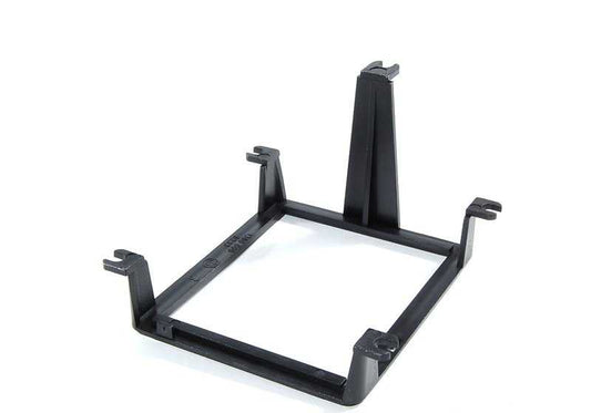 Soporte de cuadro de instrumentos OEM 62131380009 para BMW E30 y E28. Original BMW.