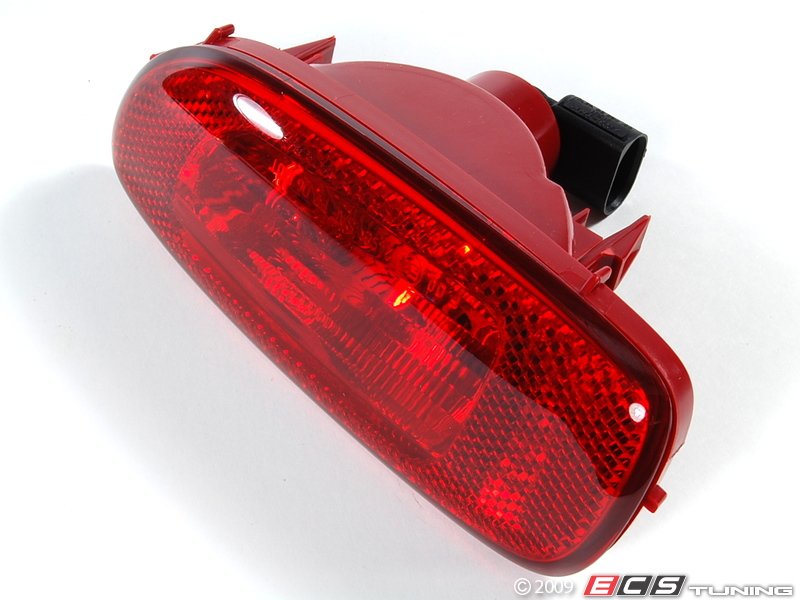 Luz trasera antiniebla derecha OEM 63242751708 para MINI R56, R57 Cabrio, R58 Coupé, R59 Roadster… y más. Original MINI.