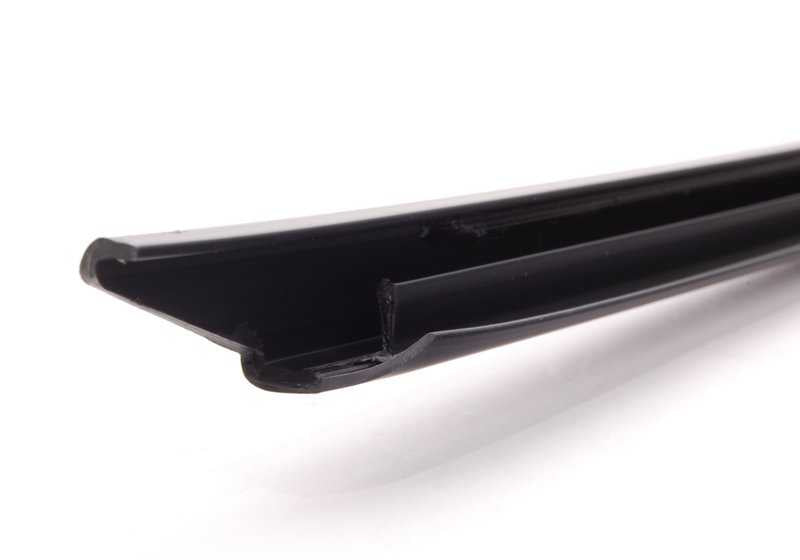 Cubierta derecha para BMW E30 (OEM 51311967338). Original BMW