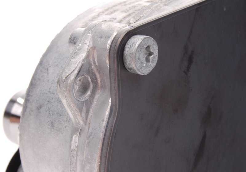 Bomba de vácuo para BMW Série 1 E87, Série 3 E90, E91, Série 5 E60, E61, Série 6 E63, E64, Série 7 E65, E66, Z4 E85, E86 (OEM 11667519457). BMW originais.