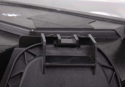 Faro delantero izquierdo Xenón AHL OEM 63127186815 para BMW E63, E64. Original BMW.