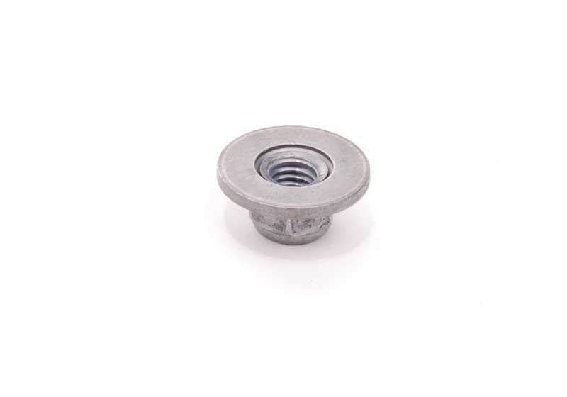 TUERCA OEM esagonale 07129906887 Para BMW E81, E82, E87, E88, F40, F44, F45, F46, E46, E90, E91, E92, E93, G20, G21, G26, E39, E60, E61, F10, G60. G90, E63, E64, F06, F12, F13, E65, E66, G70, E84, F48, F49, F39, E83, G08, G45, E53, E70