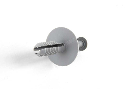 Remache plástico gris OEM 51118174184 para BMW E87, E87N, E36, E46, E90, E90N, E91, E91N, G80, G80N, G81, G81N, G22, G22N, G23, G23N, G26, G26E, G26F, G26N, G82, G82N, G83, G83N. Original BMW.