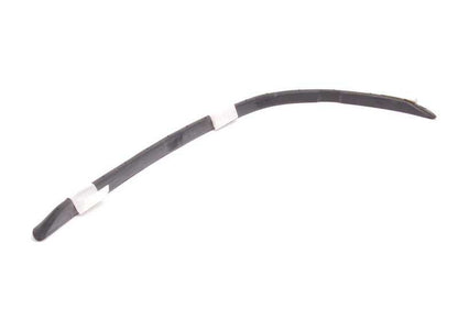 Aislamiento trasero derecho para BMW E39 (OEM 51348201062). Original BMW