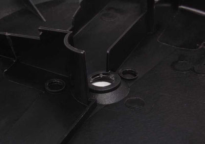 Cubierta interior izquierda para BMW E30, E28, E24, E23 (OEM 52101904821). Original BMW.