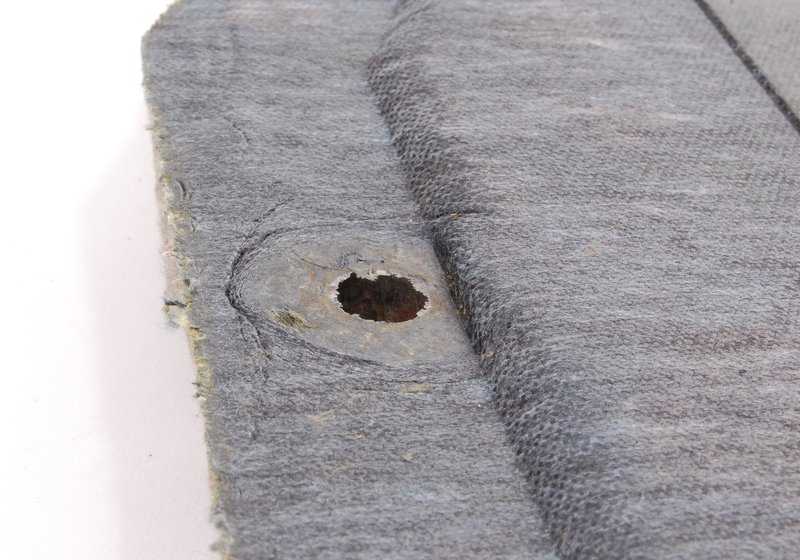 MAT isolante para BMW Series 3 E36 (OEM 51478146558). BMW original