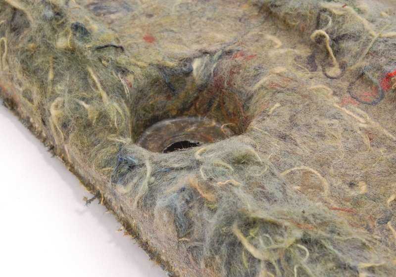 MAT isolante para BMW Series 3 E36 (OEM 51478146558). BMW original