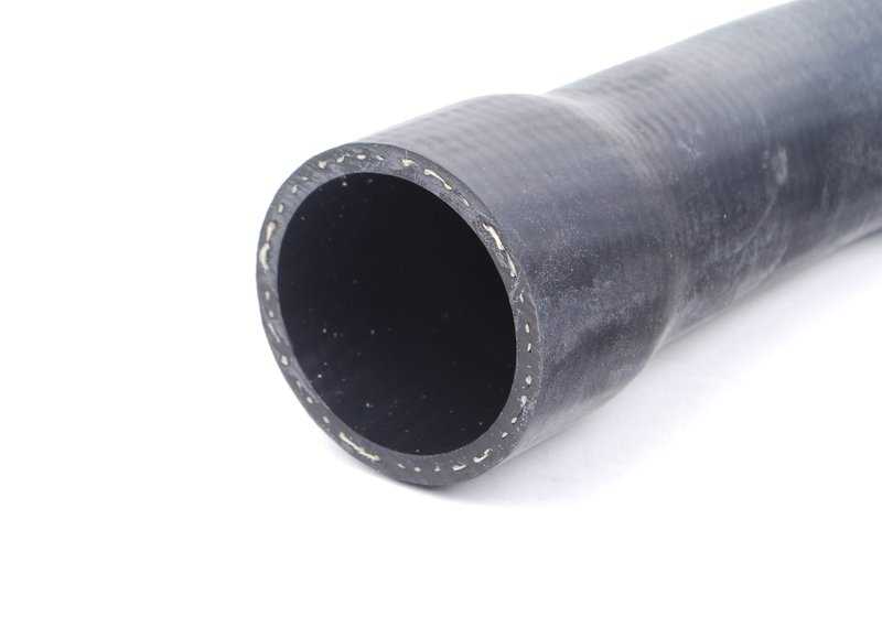 Manguera del sistema de refrigeración OEM 11531740832 para BMW E39, E38. Original BMW.