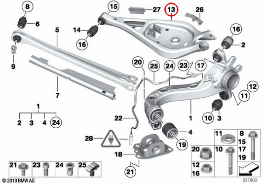 Braccio di sospensione superiore destro 33326786708 per BMW E89. BMW originale.