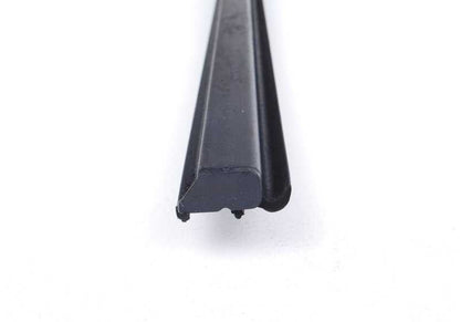 Tapa interior derecha de ventana OEM 51367026390 para BMW E46. Original BMW.