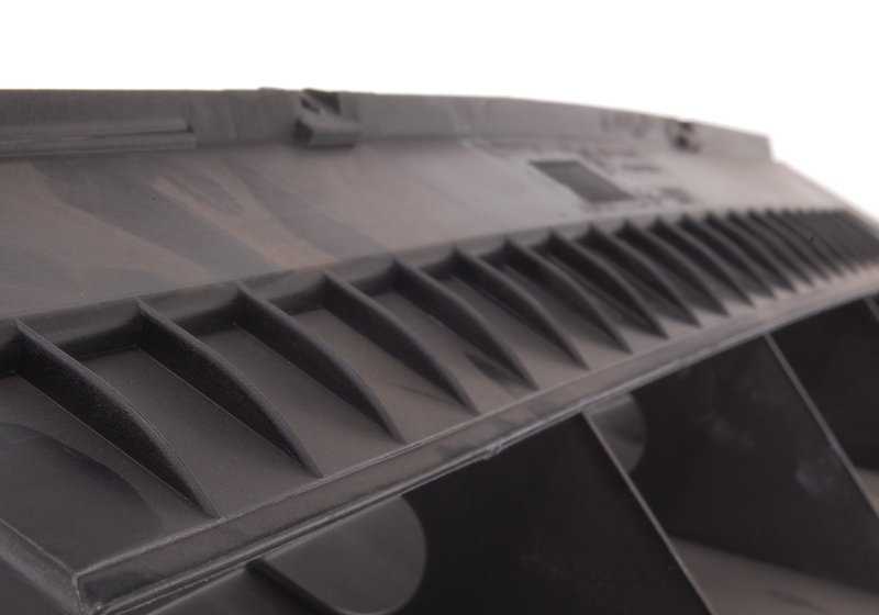 Radiador de aceite OEM 17212229744 para BMW E46 {320d, 320i, 323i, 325i, 325xi, 328i, 330d, 330i, 330xi, M3}. Enfriador de aceite original BMW.