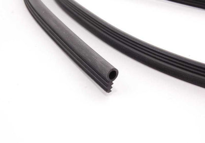 Junta de faldón lateral/M Technic OEM 51712239713 para BMW E30. Pieza original BMW.