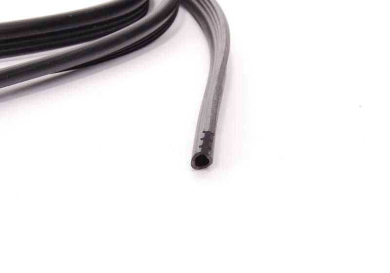 Junta de faldón lateral/M Technic OEM 51712239713 para BMW E30. Pieza original BMW.