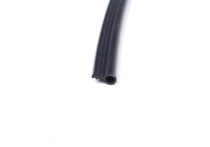 Junta de faldón lateral/M Technic OEM 51712239713 para BMW E30. Pieza original BMW.