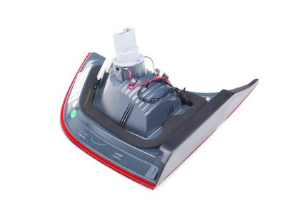 Piloto traseiro esquerdo OEM 63217295005 para BMW E71 e E72. BMW da luz traseira original.